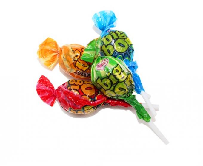 Φυσαλίδων γόμμας γεμισμένη κέντρο φρούτων Lollipops ανάμεικτη μορφή σφαιρών γεύσεων μεγάλη